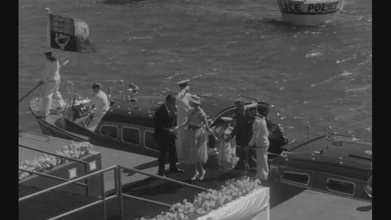 Chicago reacts to death of Queen Elizabeth II, reminisces about her 1959 visit to the city