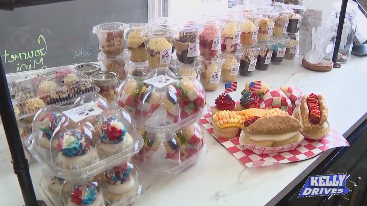 Cheeseburger Cupcakes at Awesome Little Cupcakes