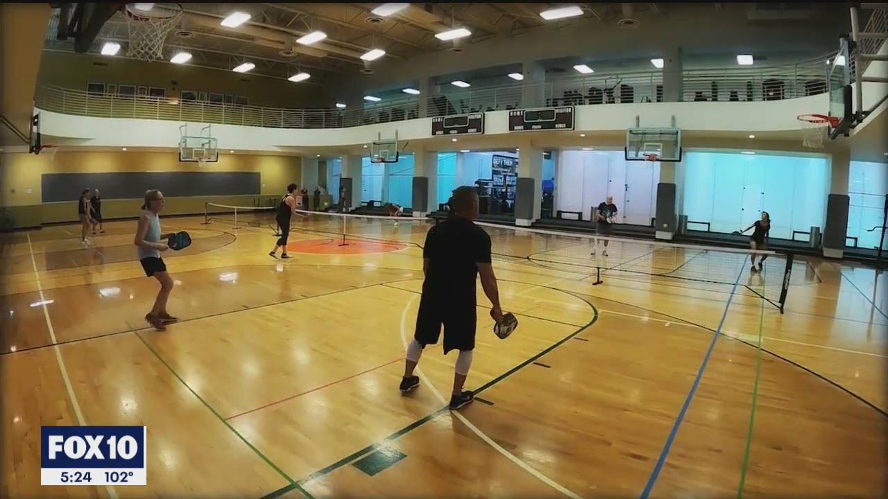 Phoenix gym offering open play pickleball