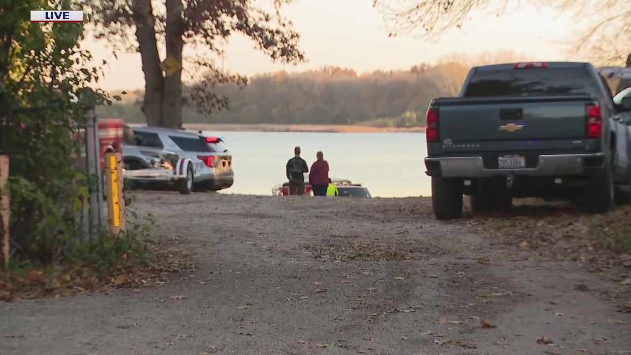 Hunter missing in Lake Villa, search underway