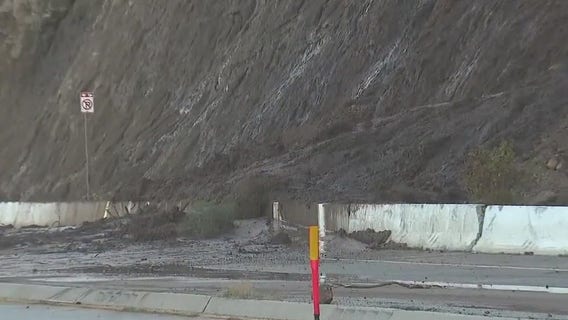 Cleanup after mudslides close Malibu roads