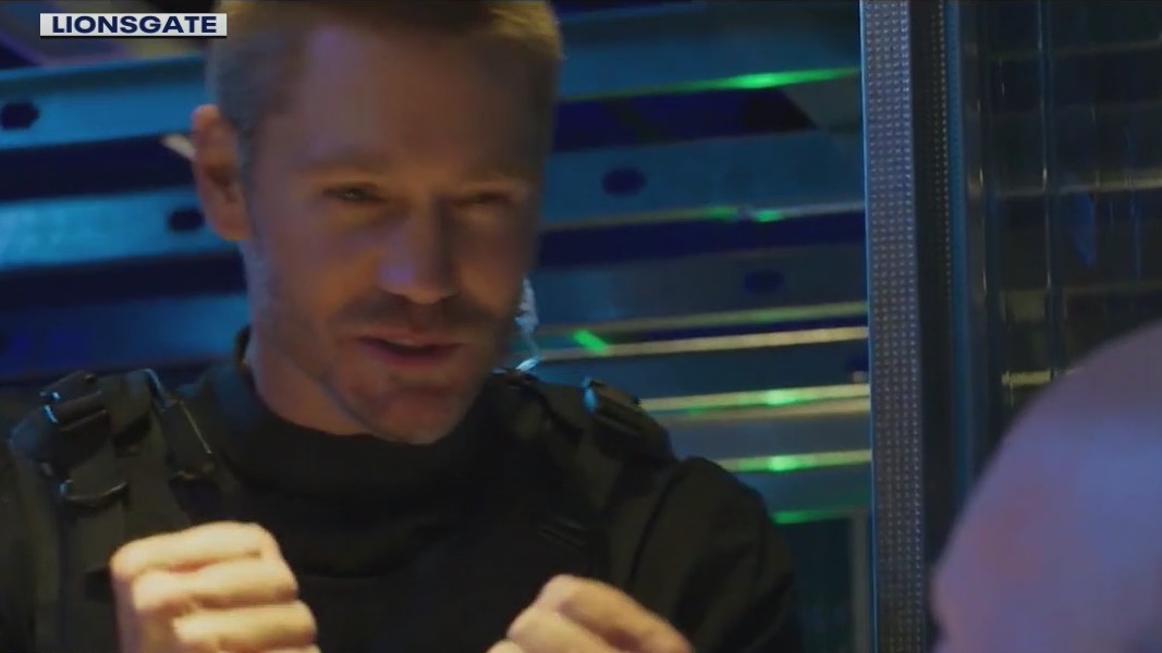 Bruce Willis wanted Murray to hit him