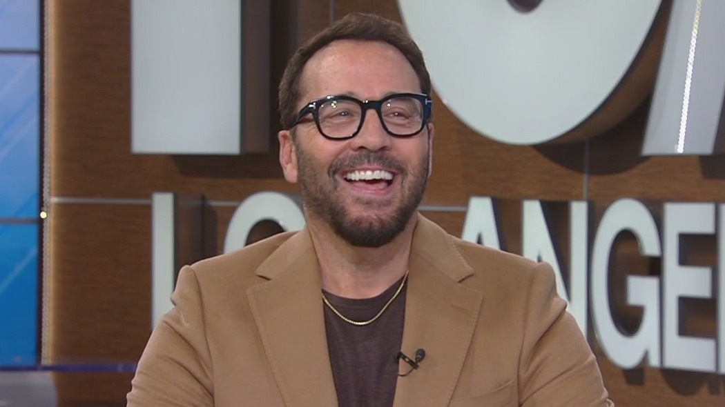 Jeremy Piven visits GDLA+