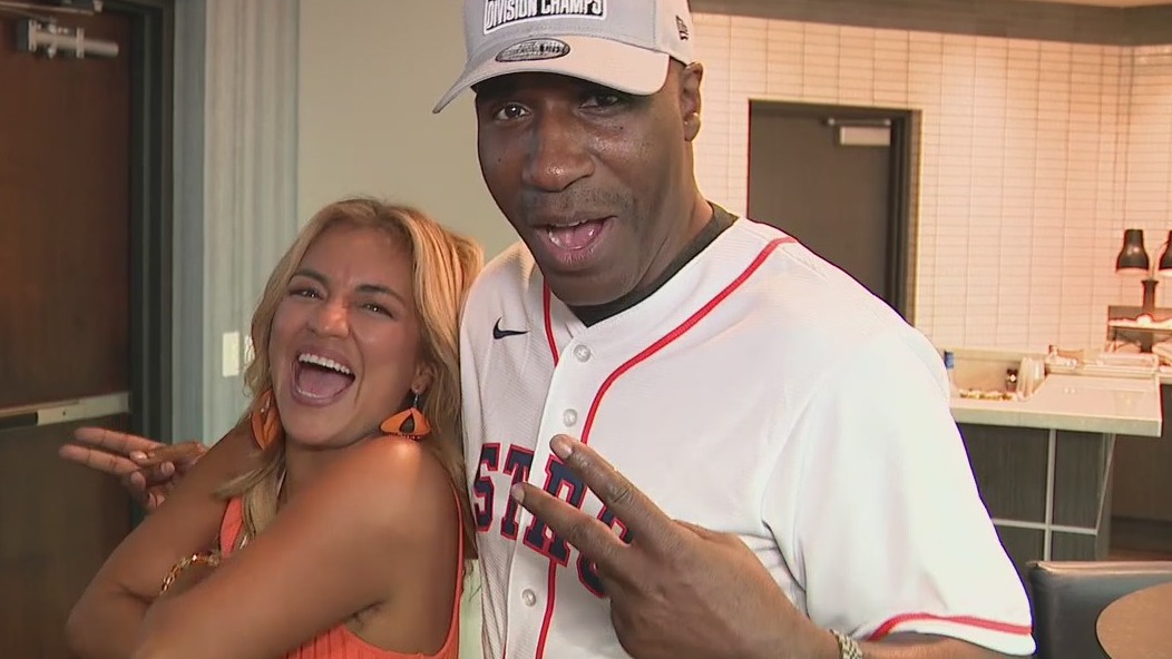 Fans thrilled after Houston Astros beat Seattle 4-2 in Game 2 of ALDS