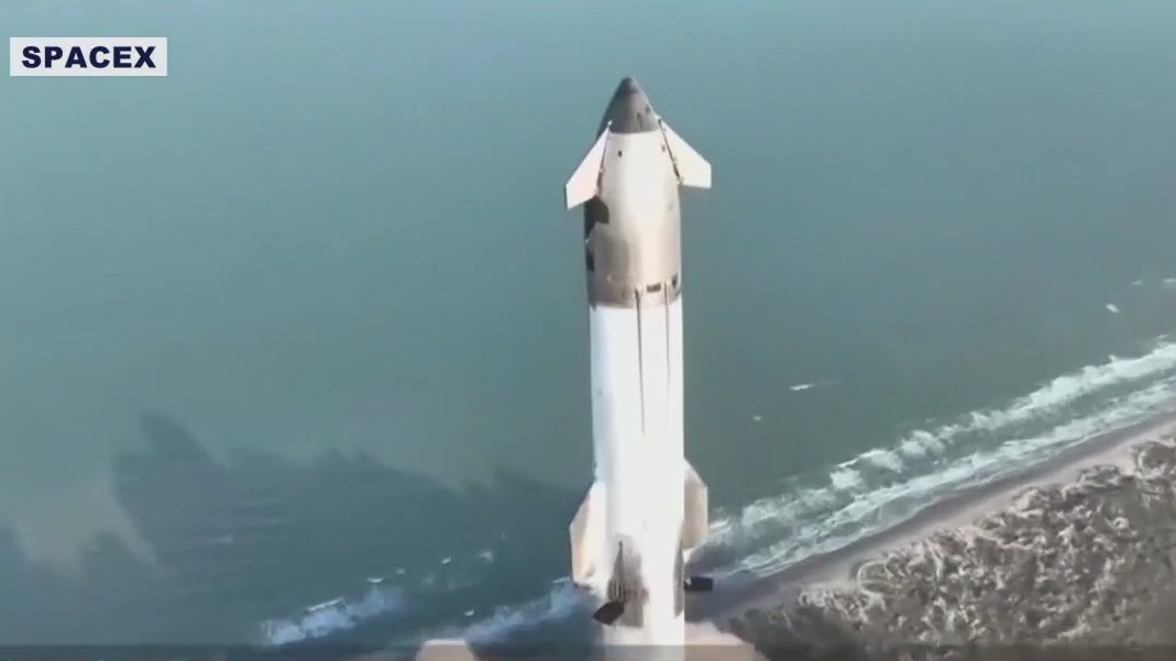 NASA may ditch moon landing contract with SpaceX