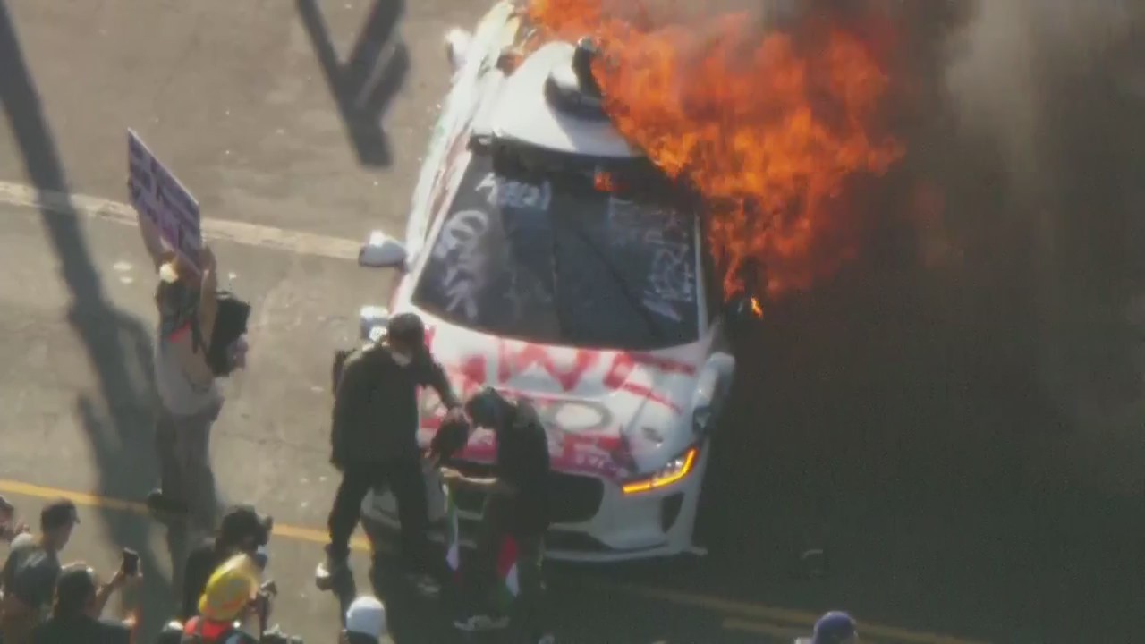 Waymo set on fire in downtown LA