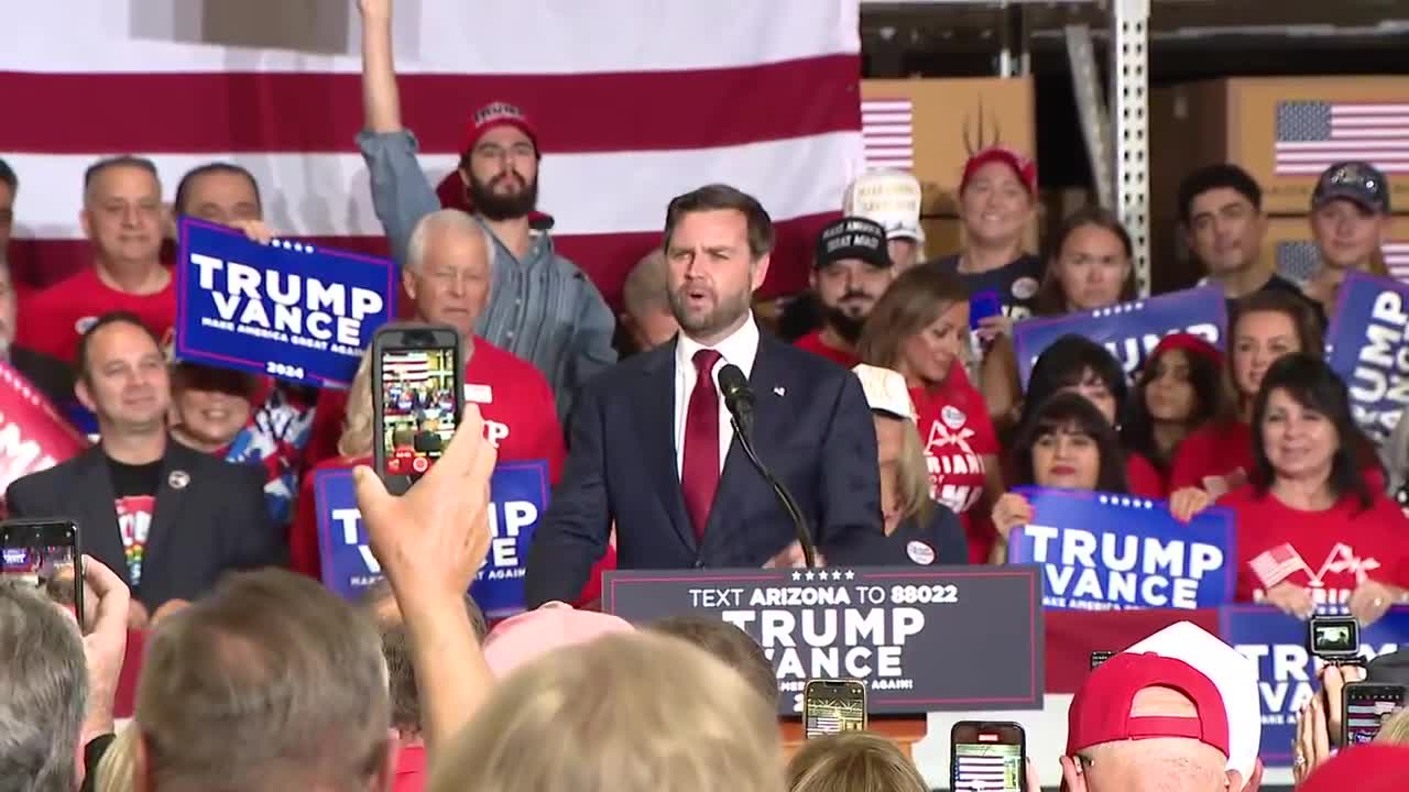 JD Vance speaks at Peoria campaign event