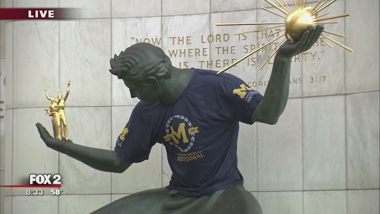 Spirit of Detroit celebrates University of Michigan's 200th anniversary