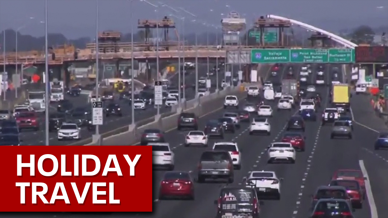 Big crowds and severe weather disrupt holiday travel