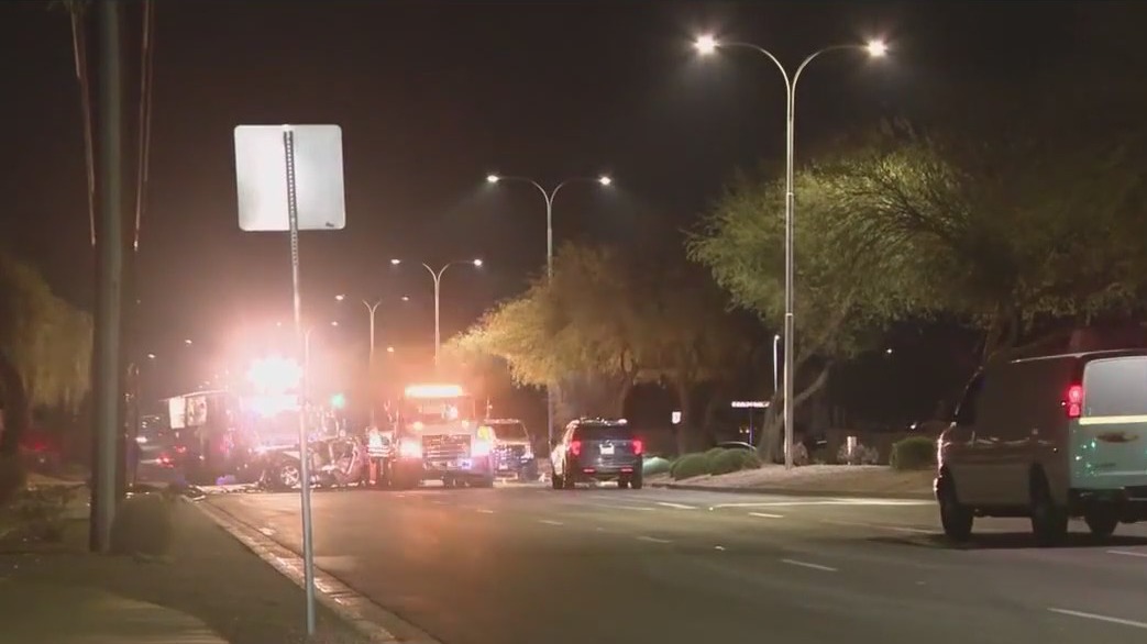 Car catches fire after crash in Chandler | FOX 10 Phoenix