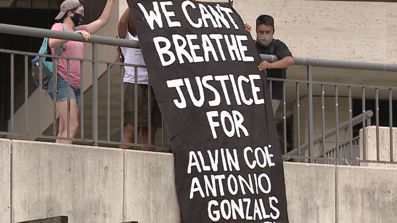 Banner unfurled in Red Arrow Park on amid DNC