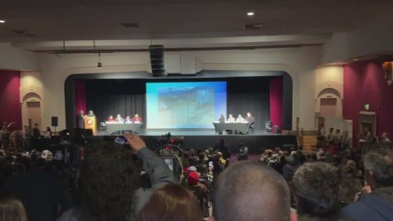 Residents sound off on Eaton Fire debris site