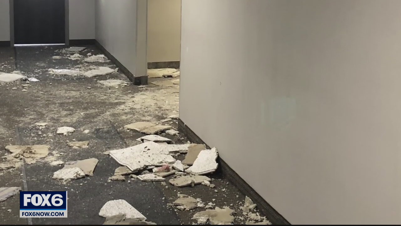 Snow collapses roof, hinders Mount Pleasant school