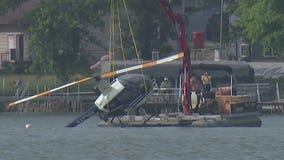 2 people survive after helicopter crashes into Cedar Lake