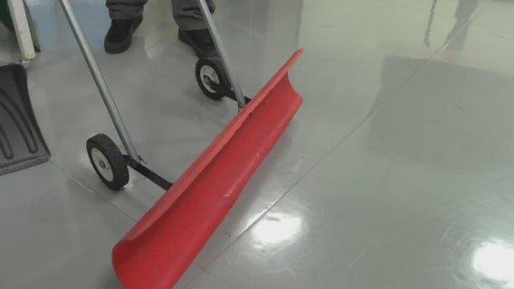 Snow shovel shopping: What to look for