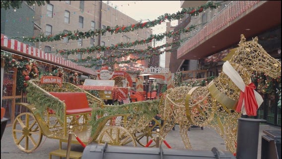 A Wrigleyville bar turns into a festive Santa Baby Christmas pop-up