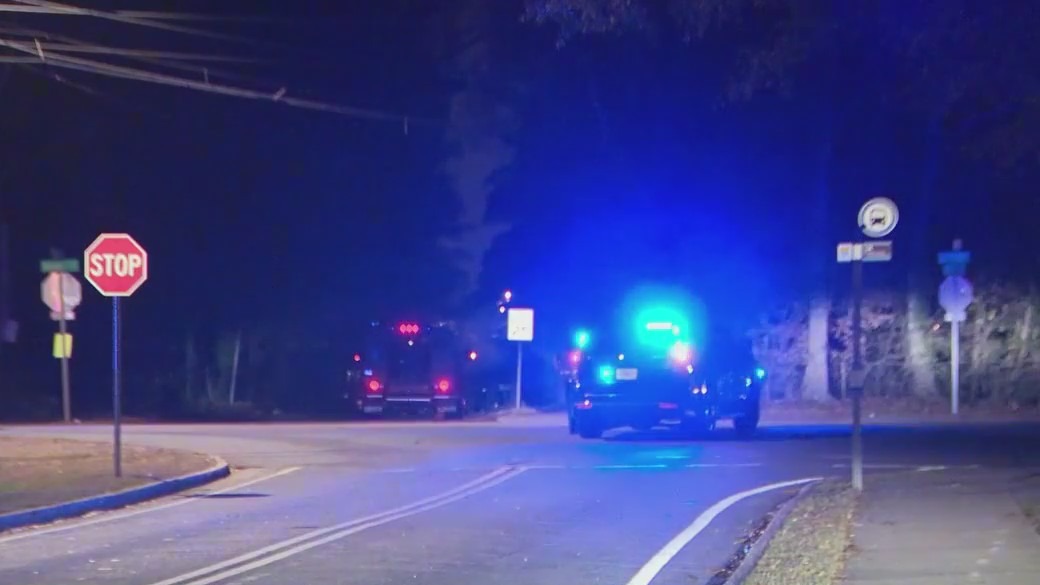 Redwing Circle blocked due to warrant operation