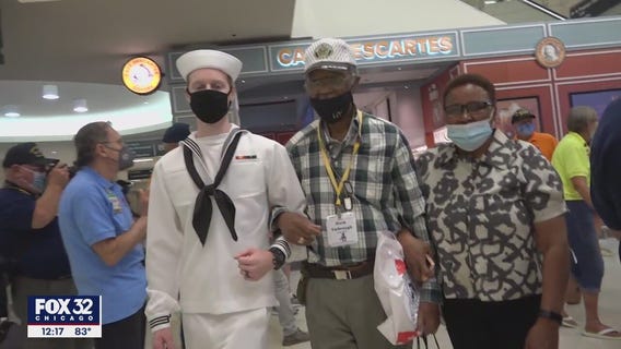 Cook County clerk welcomes honor flight home