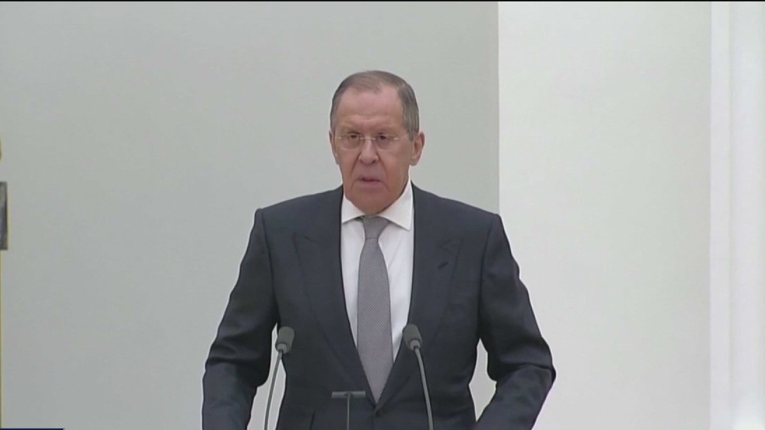 Russia continuing strikes on Ukraine amid peace talks