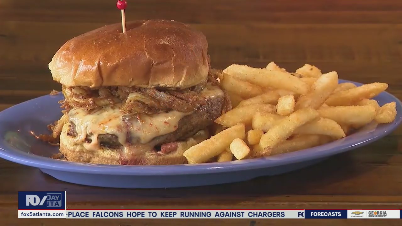 Burgers with Buck takes a bit bite out of Wylie and Rum