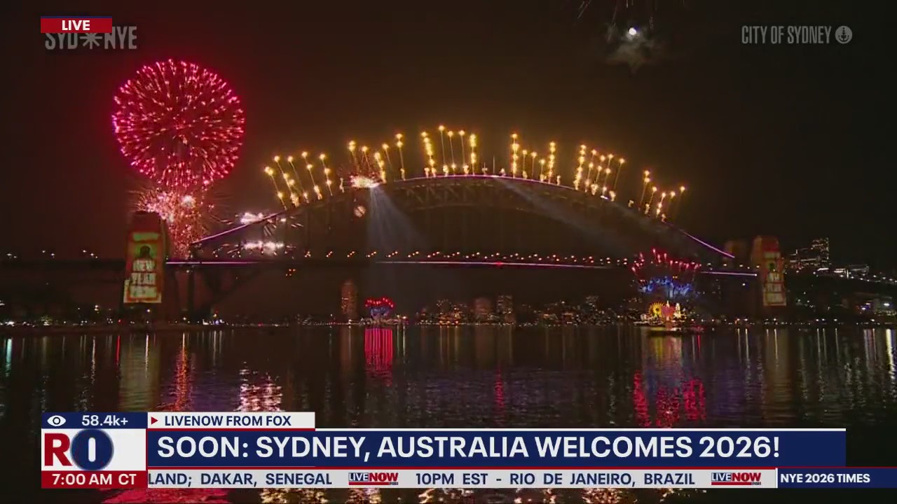 Sydney, Australia rings in 2026