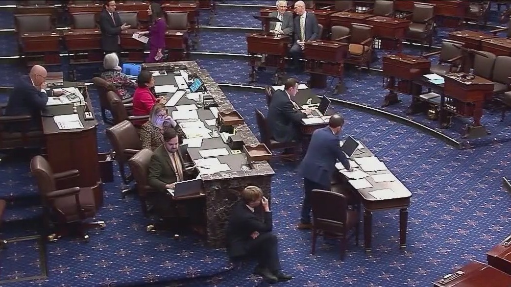 AZ Senators vote 'No' on spending deal as shutdown enters 40th day