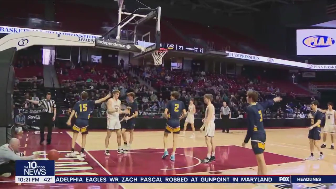 Radnor Boys Basketball wins District 1 Class A Championship