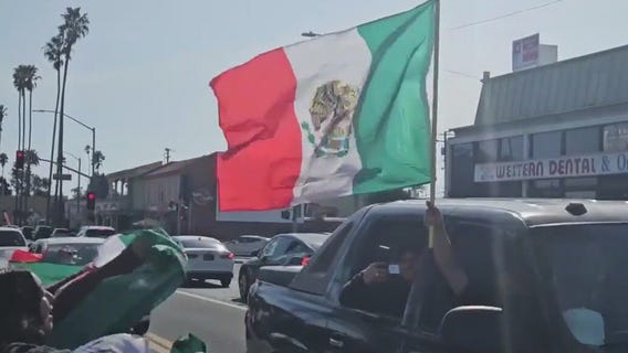 Oxnard students walk out in support of immigrants