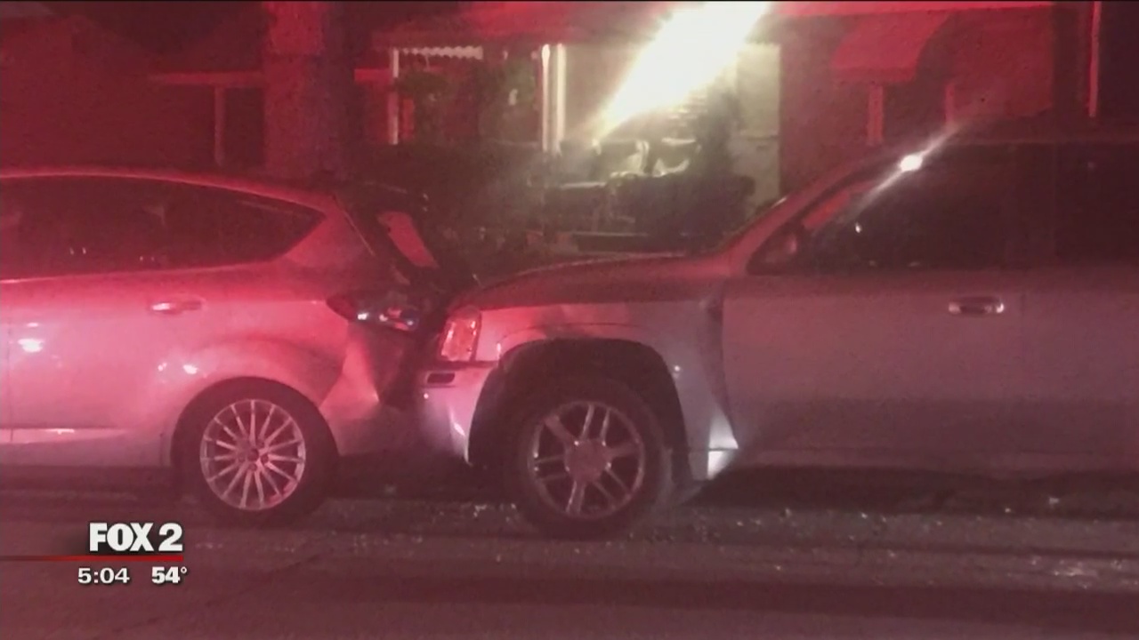 Canton man shot before crashing into cars in Dearborn