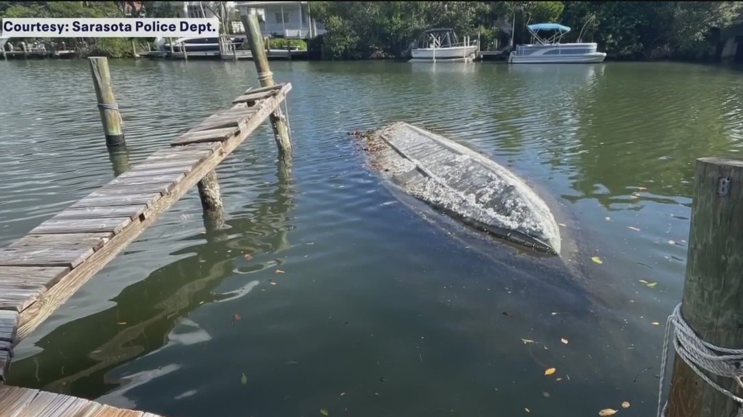 Clearing derelict boats from waterways