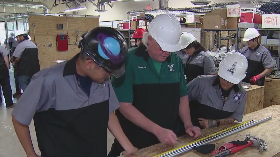 Arizona college hopes to address critical need for electricians