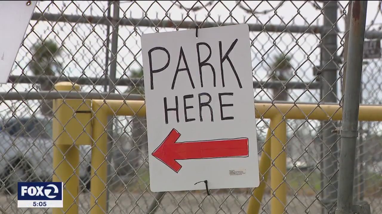 Oakland restaurants fed up with car break-ins explore private parking and security