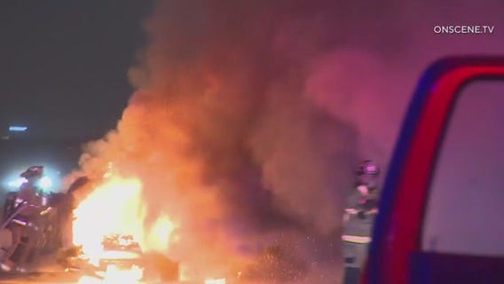2 killed in raging inferno on 405 Freeway