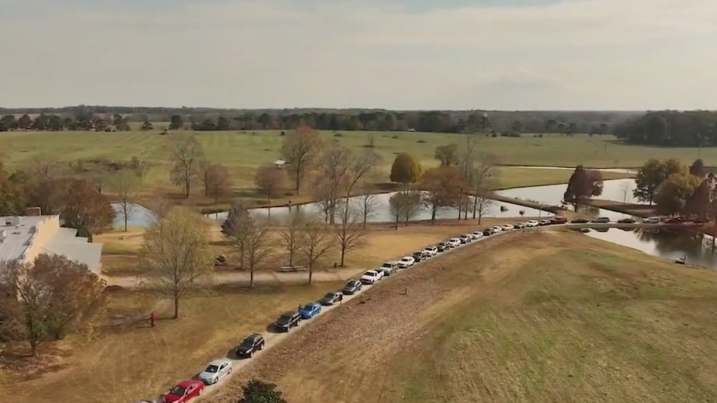 Thanksgiving giveback at Harvey Legacy Ranch