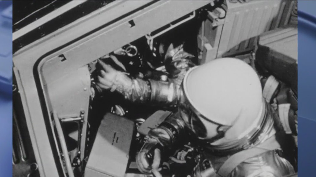 NASA's oldest living astronaut and Indiana native dies at 95