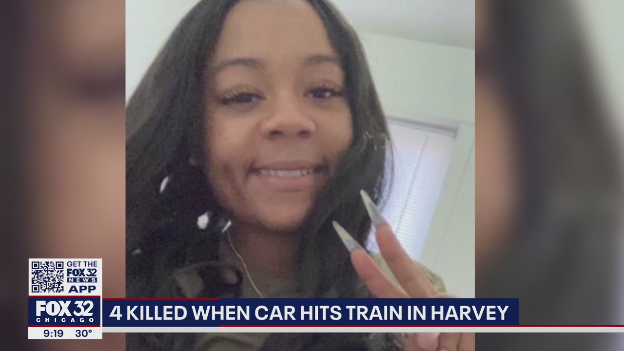 4 killed when car hits train in Harvey