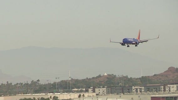 Air travel headaches to ease as shutdown ends