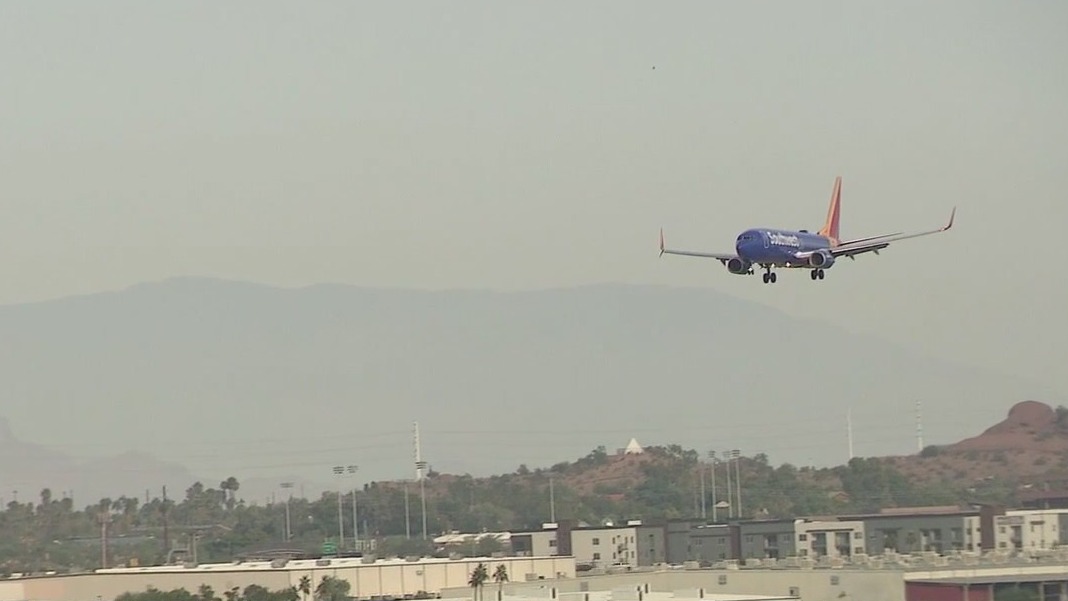 Air travel headaches to ease as shutdown ends