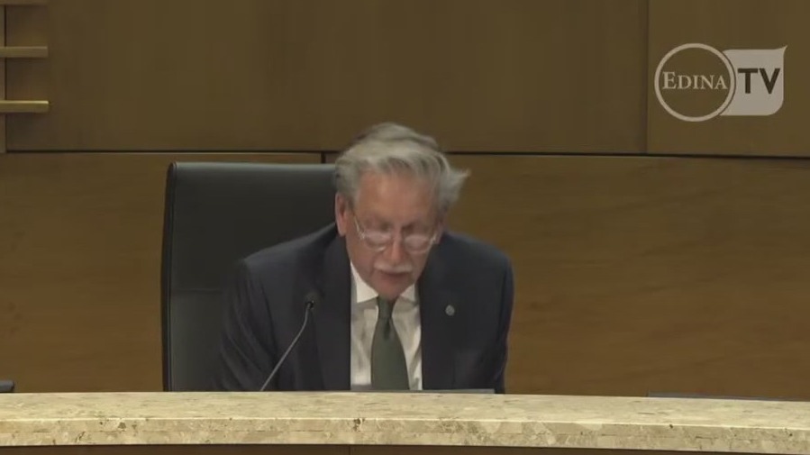 Edina gun ban ordinance shelved for now