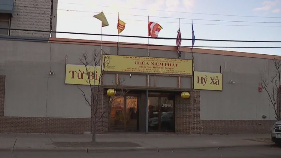 Charges: Man swindles Buddhist temple