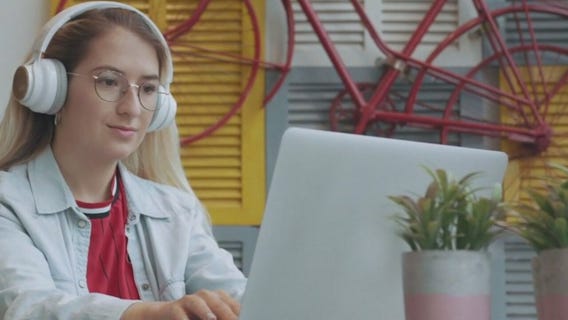 Psychotherapist offers guidance for parents as school year begins