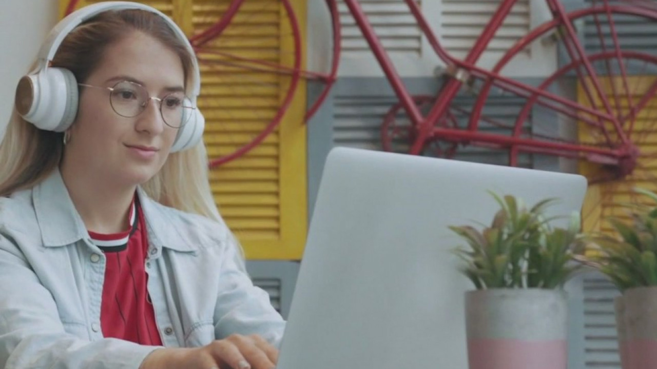 Psychotherapist offers guidance for parents as school year begins