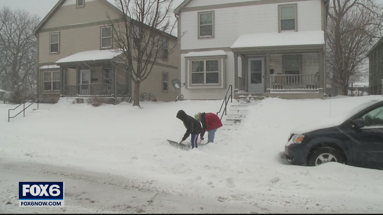 Virtual schooling means no snow day for Milwaukee kids