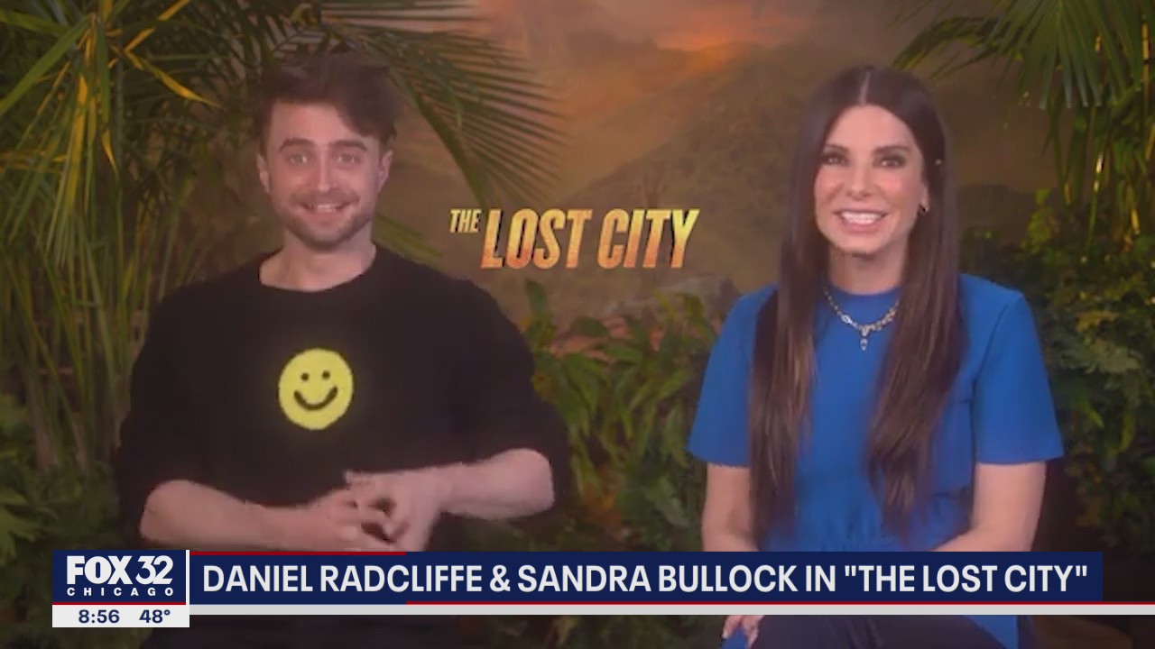 'You have serious issues': Sandra Bullock pokes fun at reporter's love of Speed 2