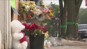 Visitation held for Hinsdale teen struck by vehicle outside Hinsdale sandwich shop