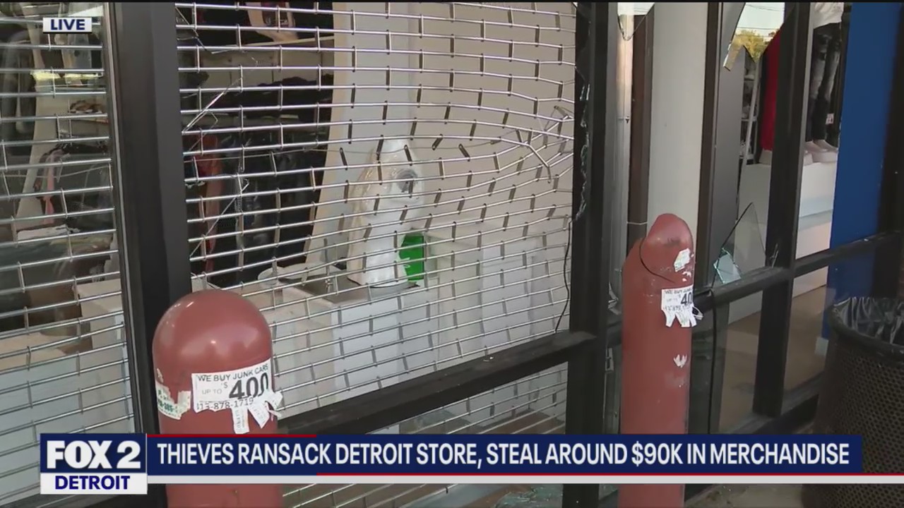 Detroit clothing store broken into with $90K stolen on Gratiot