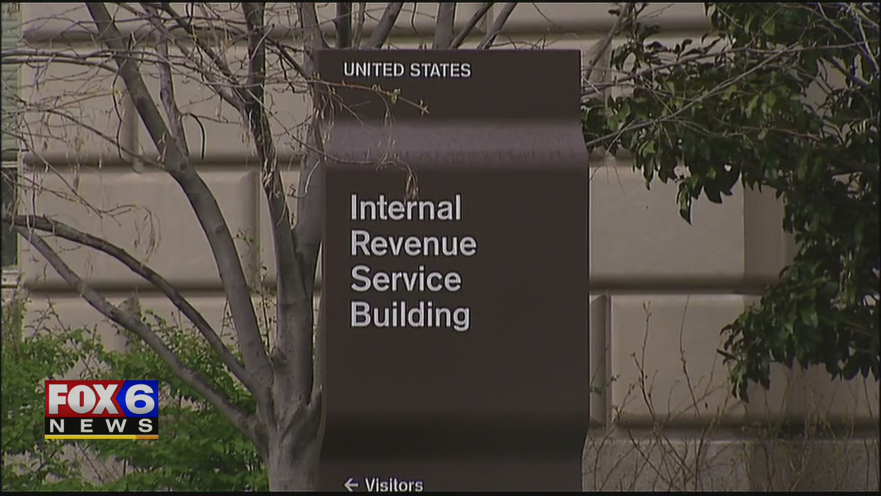 As lawmakers debate 2nd round of stimulus checks, some in Wisconsin still waiting for 1st