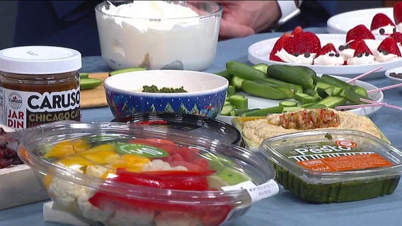 Holiday snacks & healthy drinks: Tips for working nutrition into holiday plans