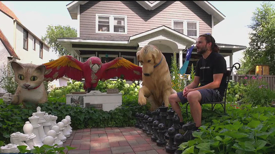 ?Chess house? makes all the right moves on Lyndale Avenue