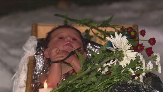 Immigration vigil outside controversial Nativity scene